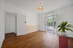 Photo 5- click for photo gallery